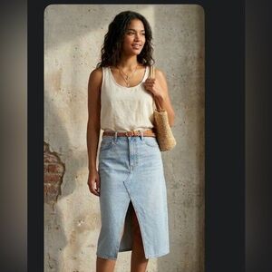 AE High Waisted Rigid Denim Long Skirt‎ Light Wash Sz 8